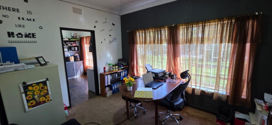 3 Bedroom Property for Sale in Declercqville North West